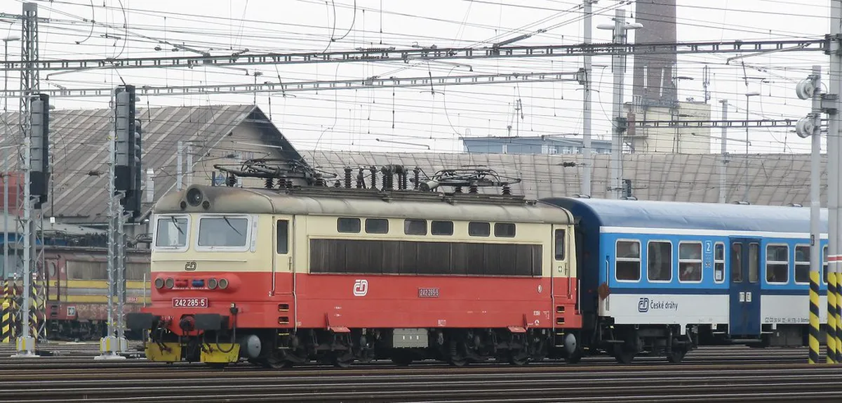 Is the Brno to Vienna train or bus cheaper?