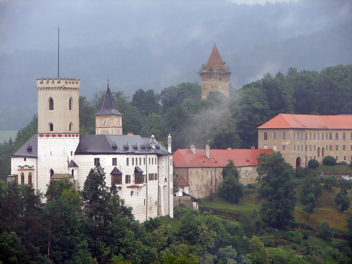 Rožmberk Castle Travel Guide: 10 Best Things to Do