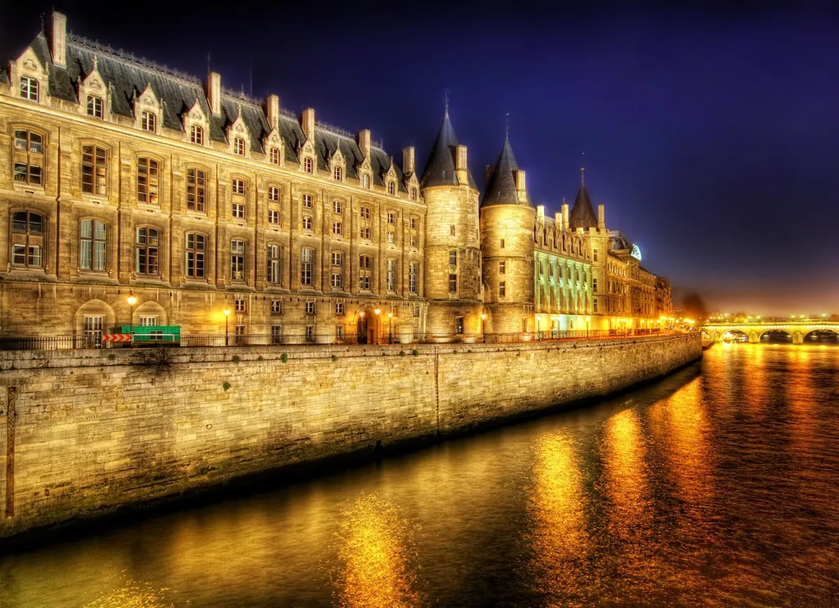 10 Romantic Castle Hotels Moravia: Fairytale Stays 2026