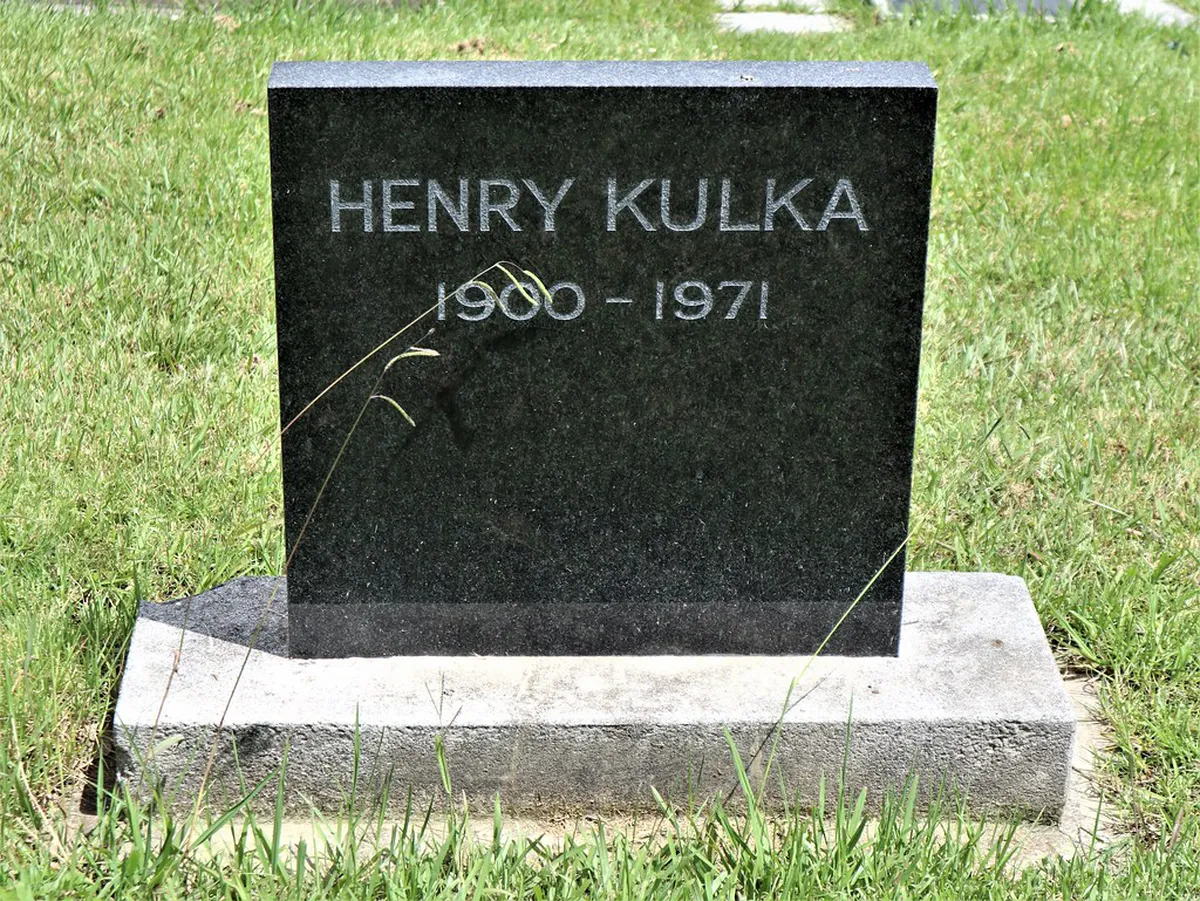 Which Adolf Loos Interior in Plzeň is Best?