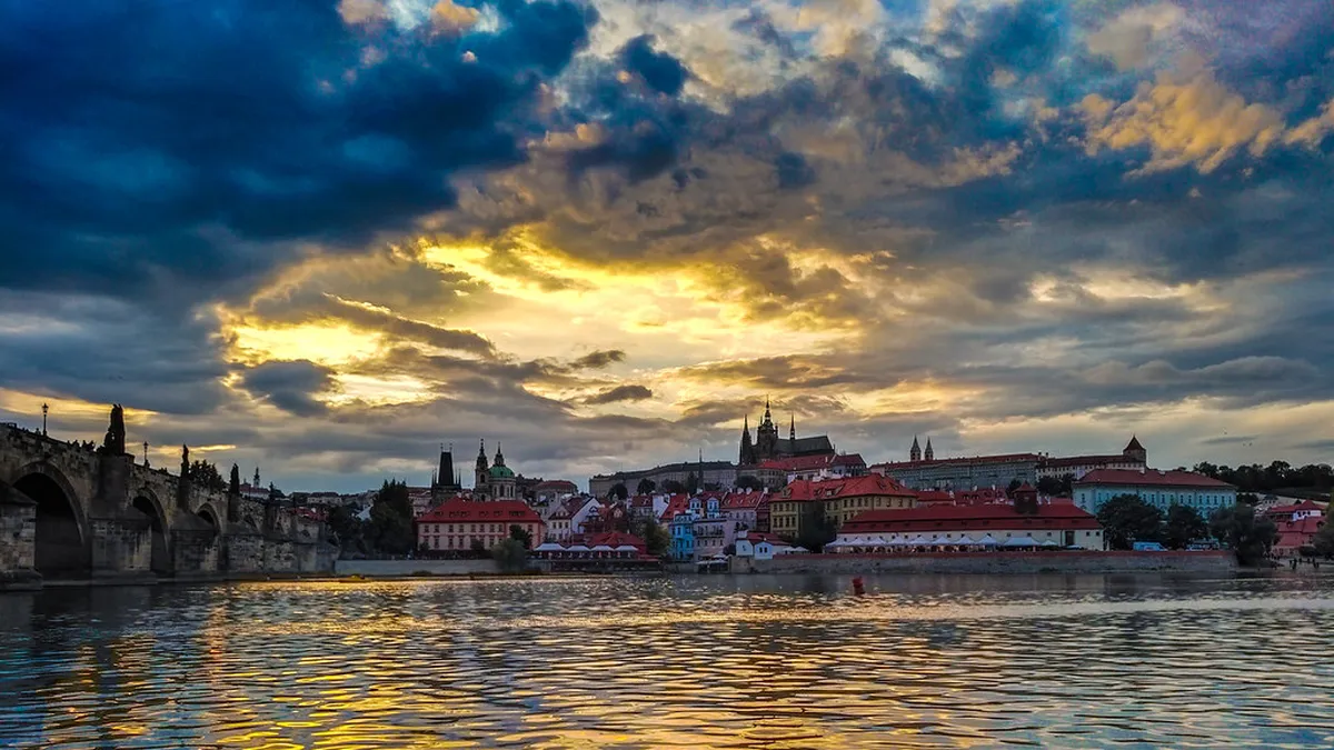 Sunset Cruises on Vltava River | 2026 Prague Guide